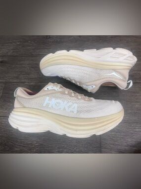 Hoka One One Bondi 8 Women’s running shoes